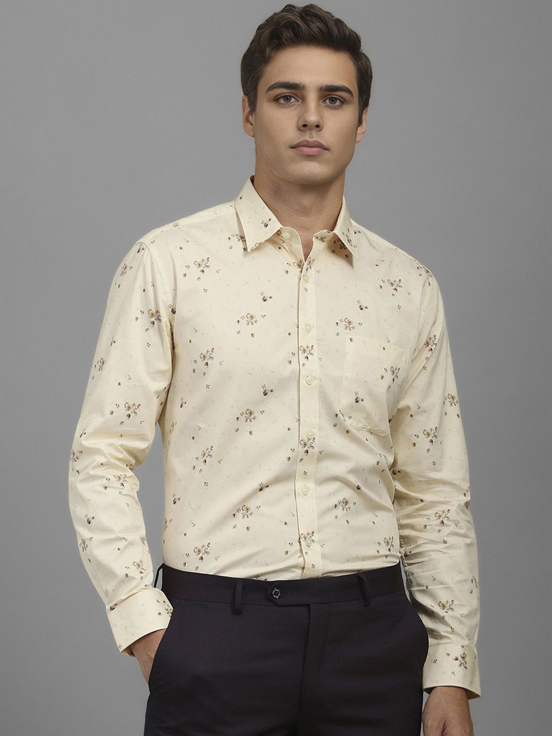 

Louis Philippe Men Slim Fit Spread Collar Floral Printed Cotton Formal Shirt, Cream