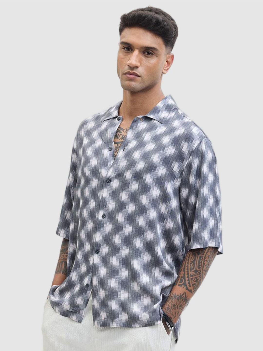 

Snitch Men Relaxed Fit Spread Collar Abstract Printed Casual Shirt, Grey
