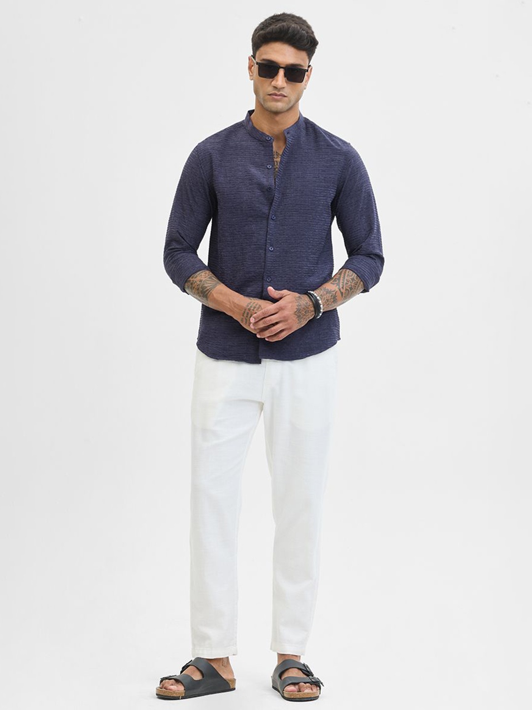 

Snitch Men Band Collar Textured Casual Shirt, Navy blue