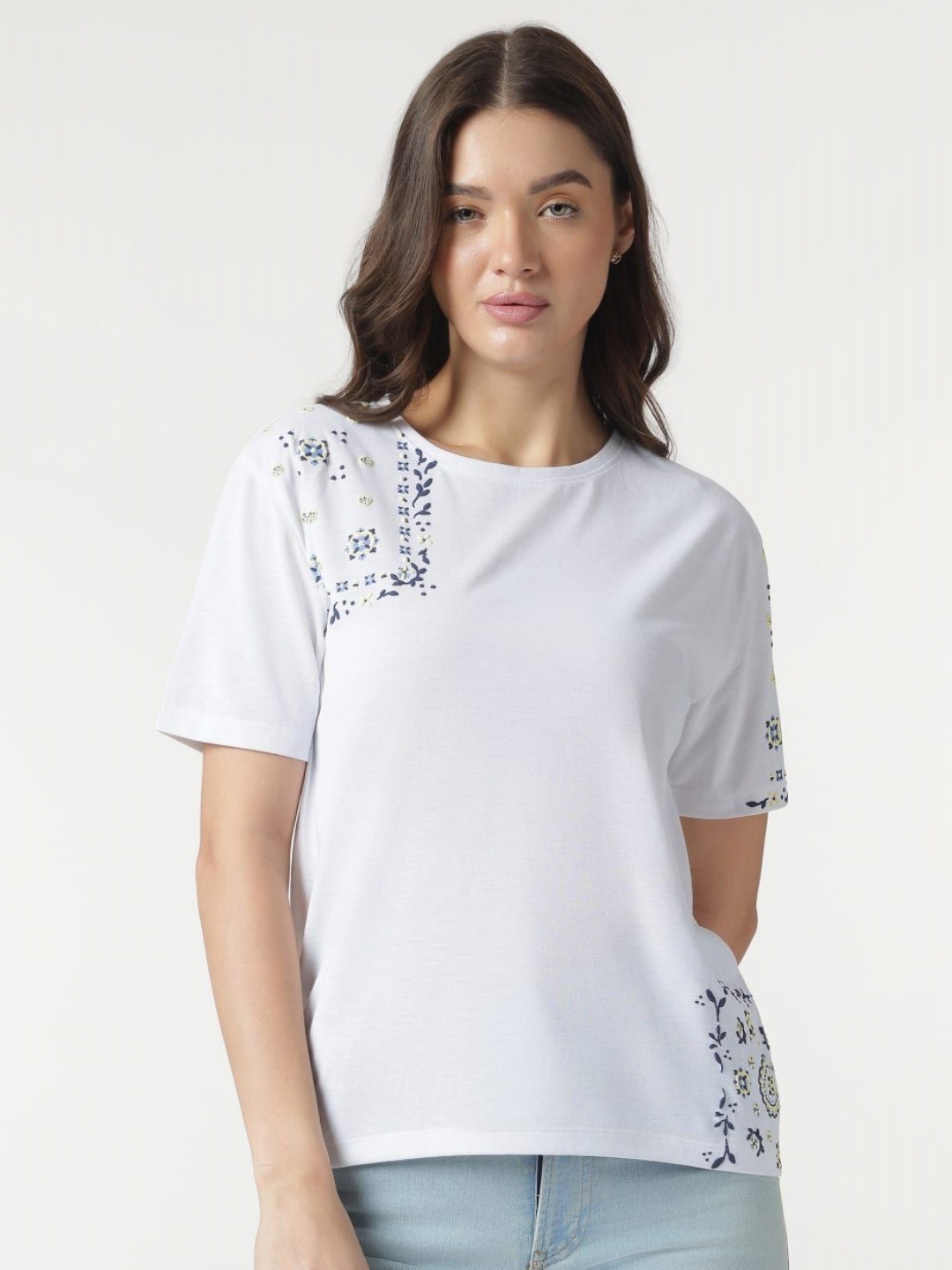 

Marks & Spencer Women Floral Printed Round Neck T-shirt, White