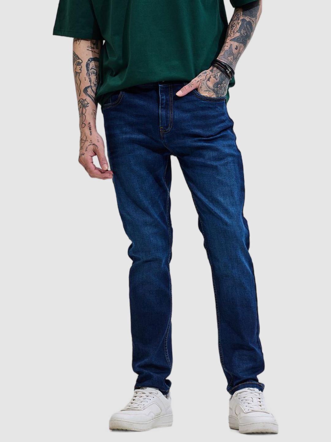 

Snitch Men Smart Slim Fit Light Fade Stretchable Jeans, Navy blue