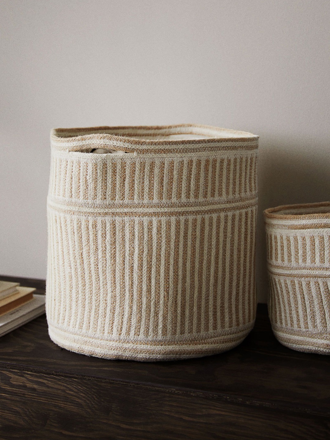 

H&M Beige Patterned Storage Basket