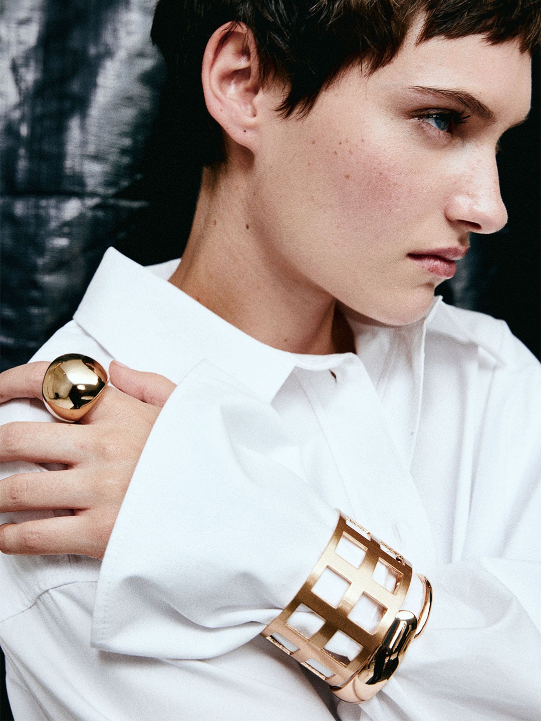 

H&M Cuff Bracelet, Gold