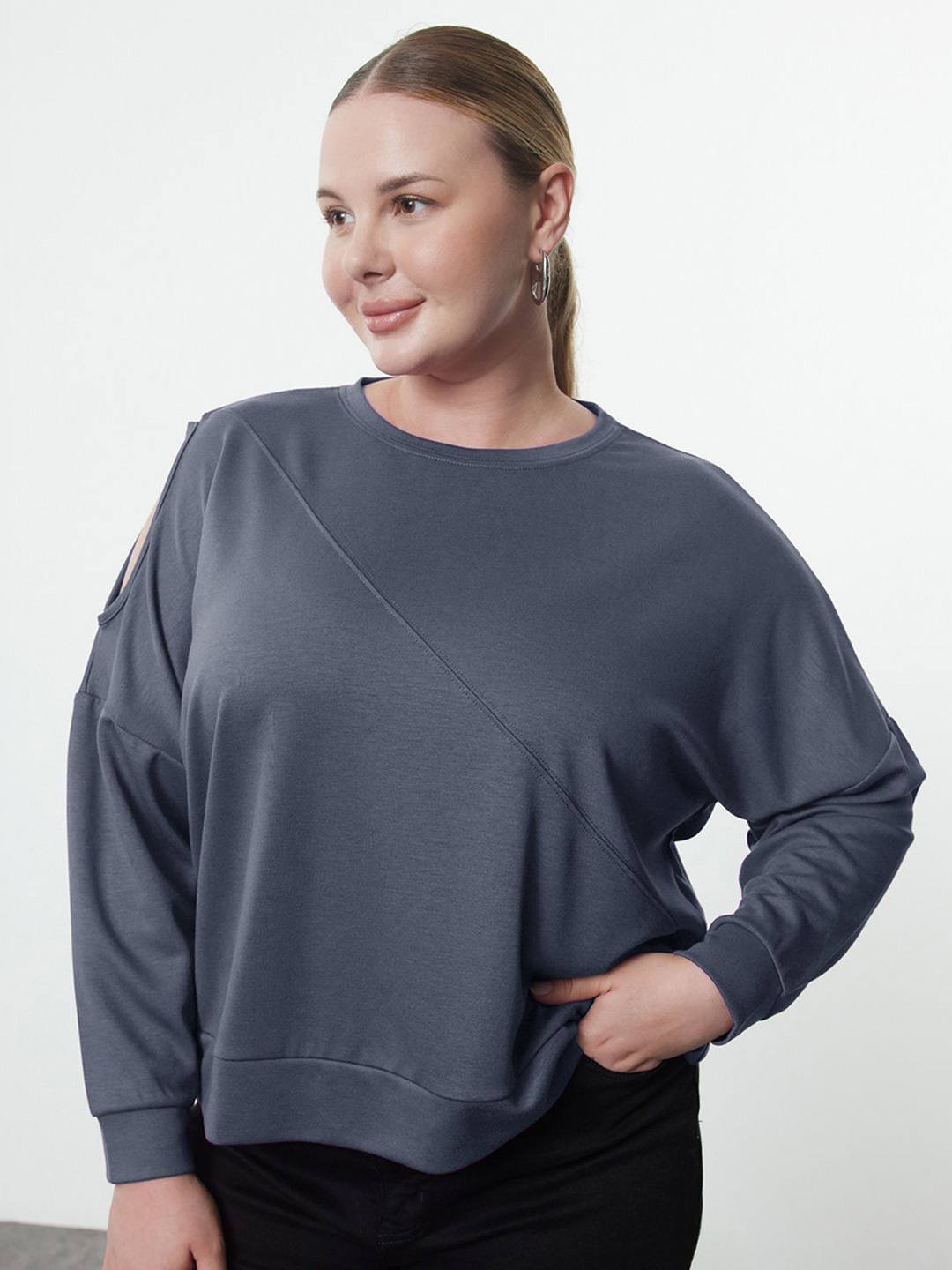 

Trendyol Women Plus Size Pullover Sweatshirt, Na