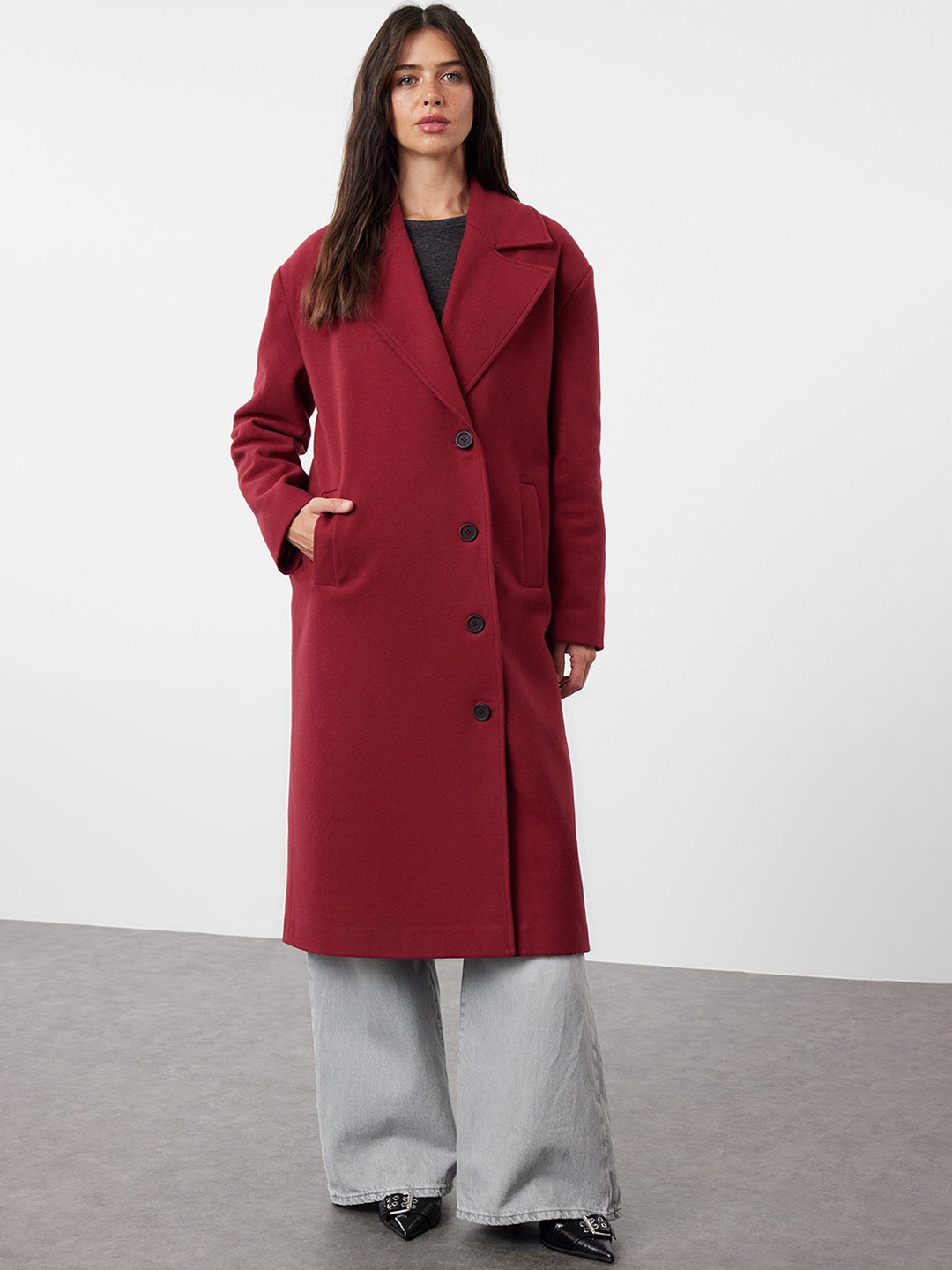 

Trendyol Women Single-Breasted Overcoat, Burgundy