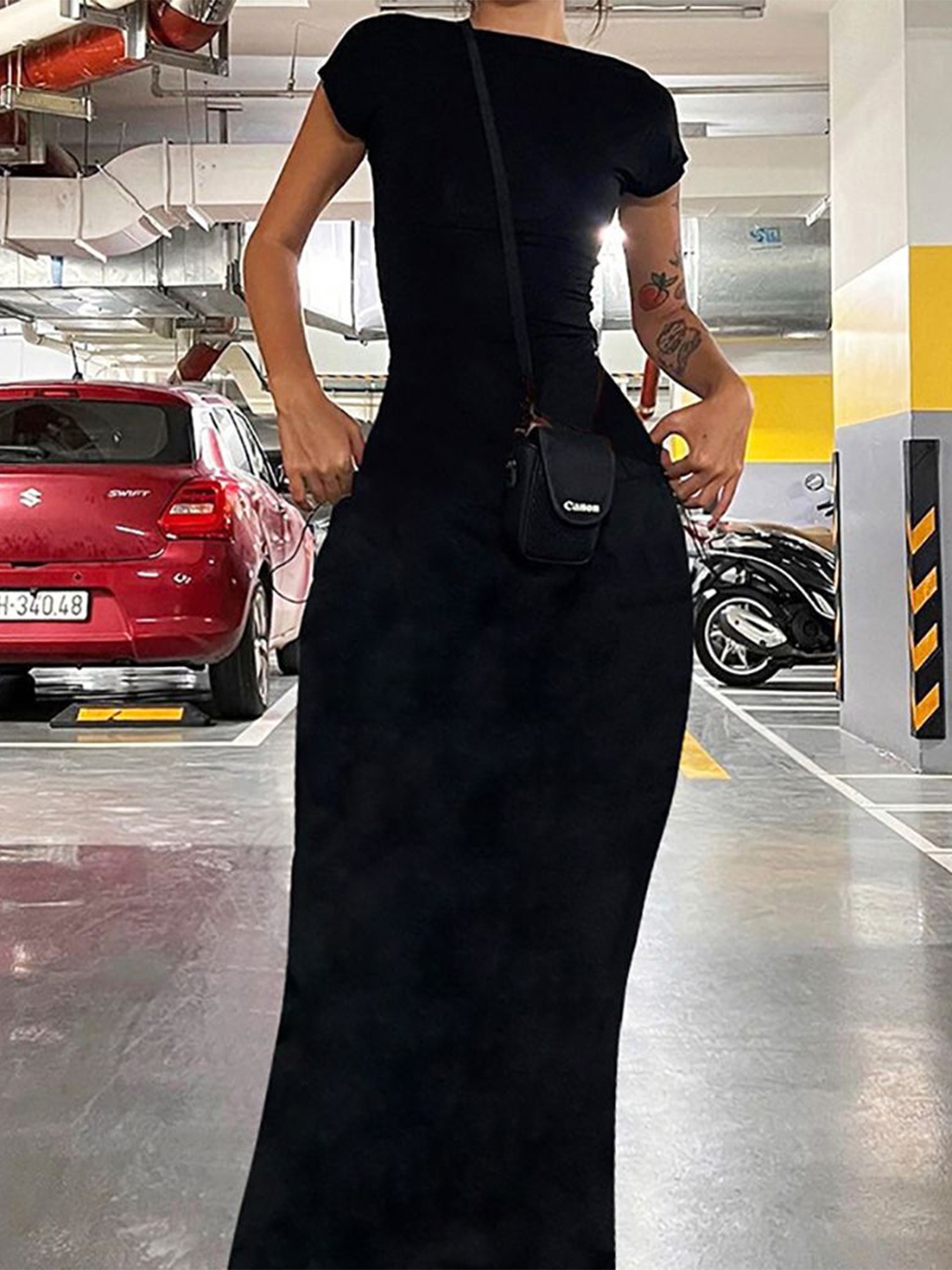 

StyleCast x Revolte Women Boat Neck Backless Maxi Dress, Black
