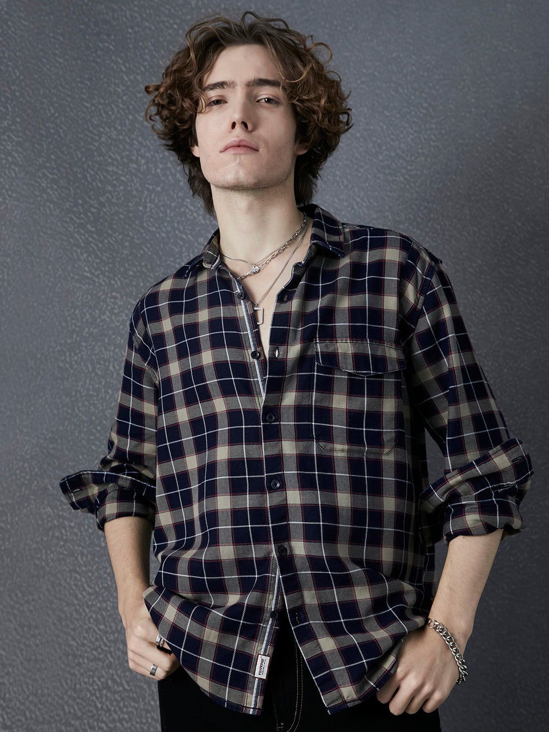 

VOLTEDGE Men Classic Relaxed Fit Spread Collar Buffalo Checked Cotton Casual Shirt, Navy blue