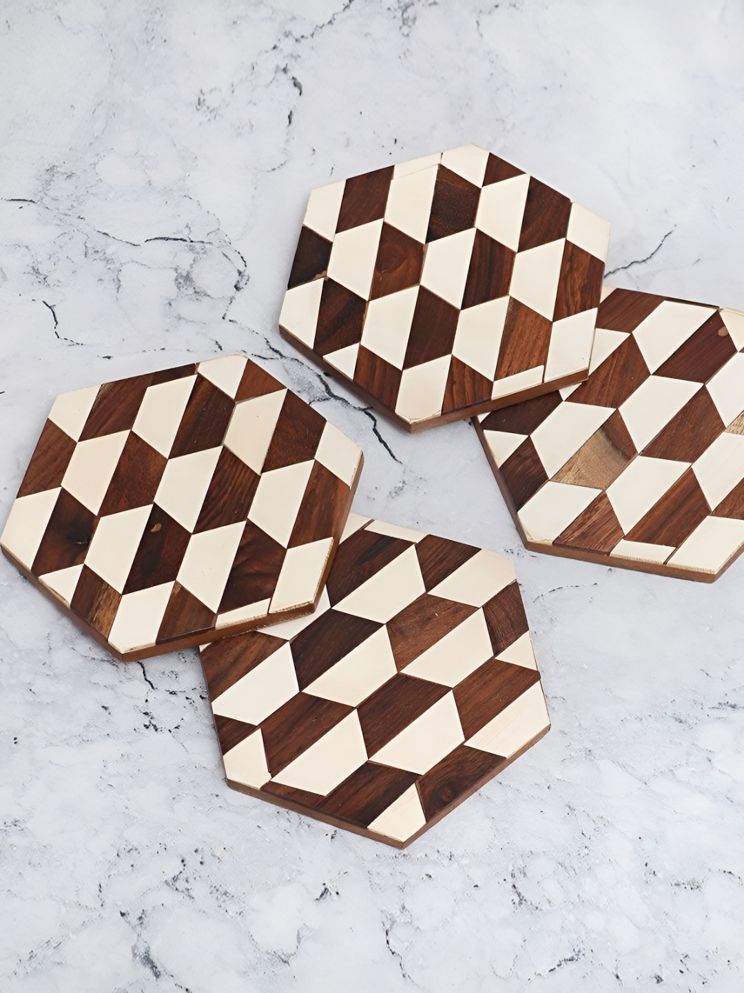 

Indianshelf Brown & Beige 4 Pieces Geometric Wooden Hexagonal Shaped Coasters