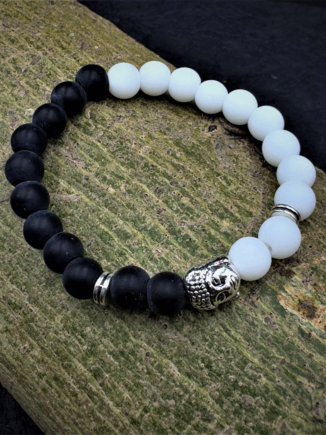 

AKLINA Artificial Beads Beaded Ceramic Elasticated Antique Bracelet, Black