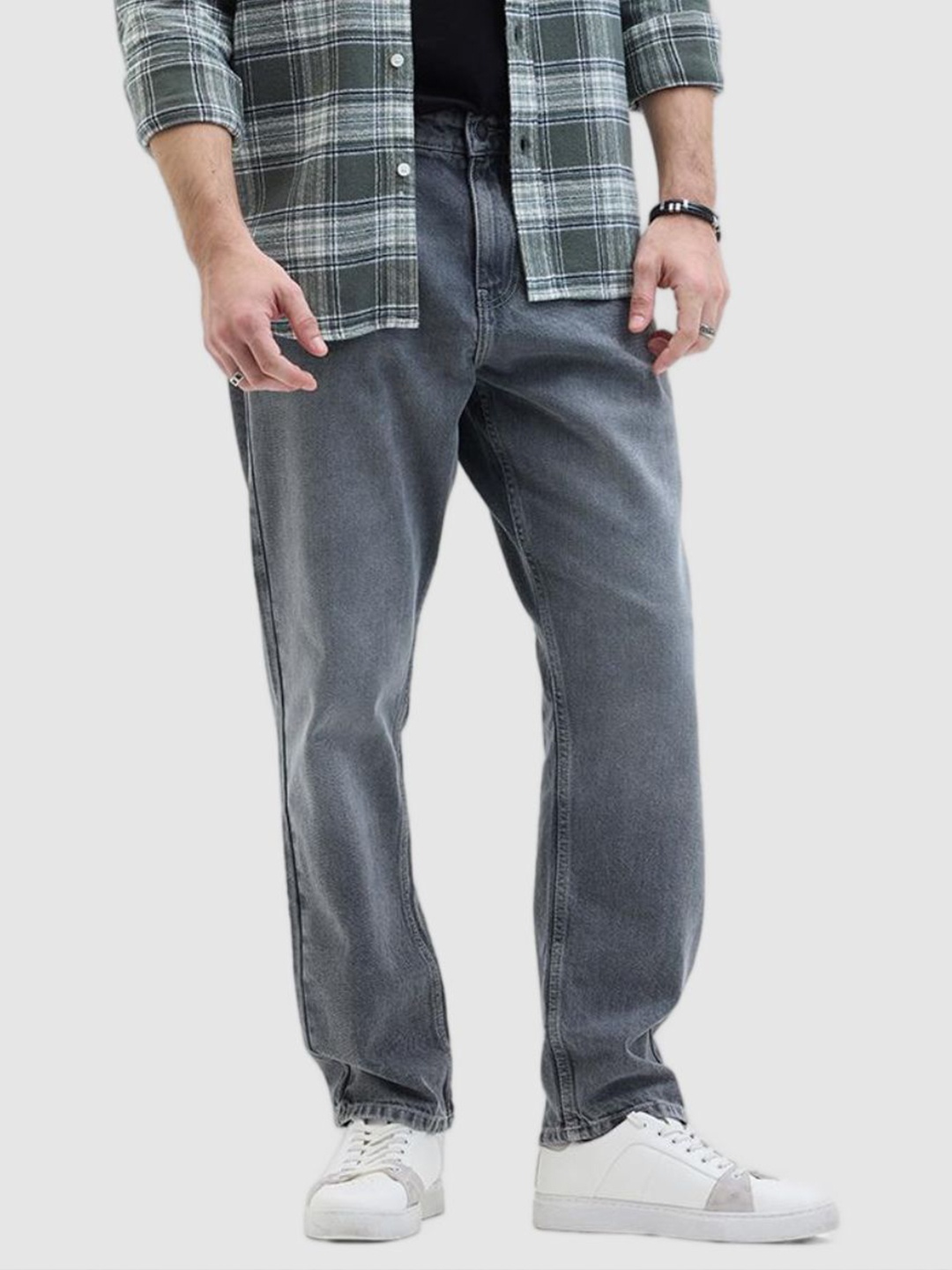 

Snitch Men Comfort Relaxed Fit Light Fade Stretchable Jeans, Grey