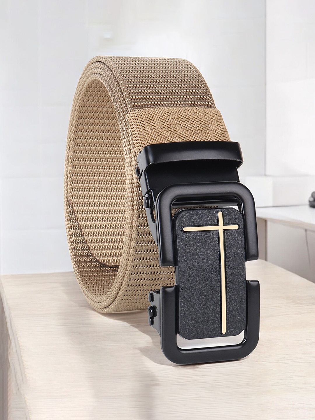 

Metronaut Men Textured Belt, Cream