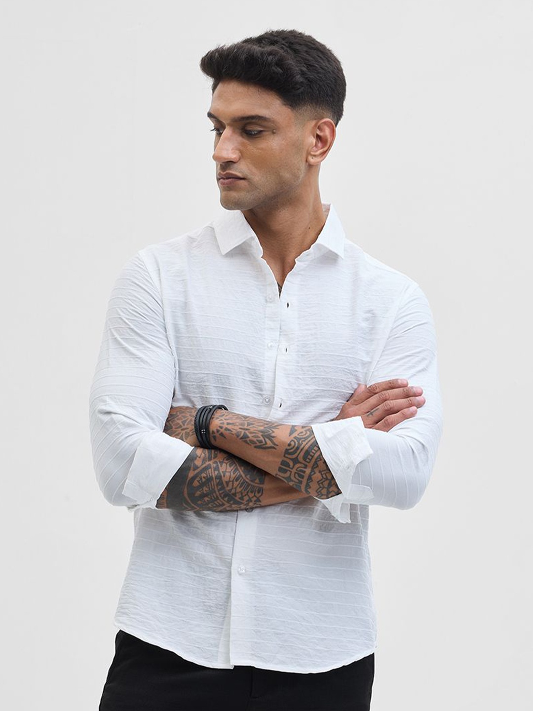 

Snitch Men Classic Fit Spread Collar Textured Casual Shirt, White