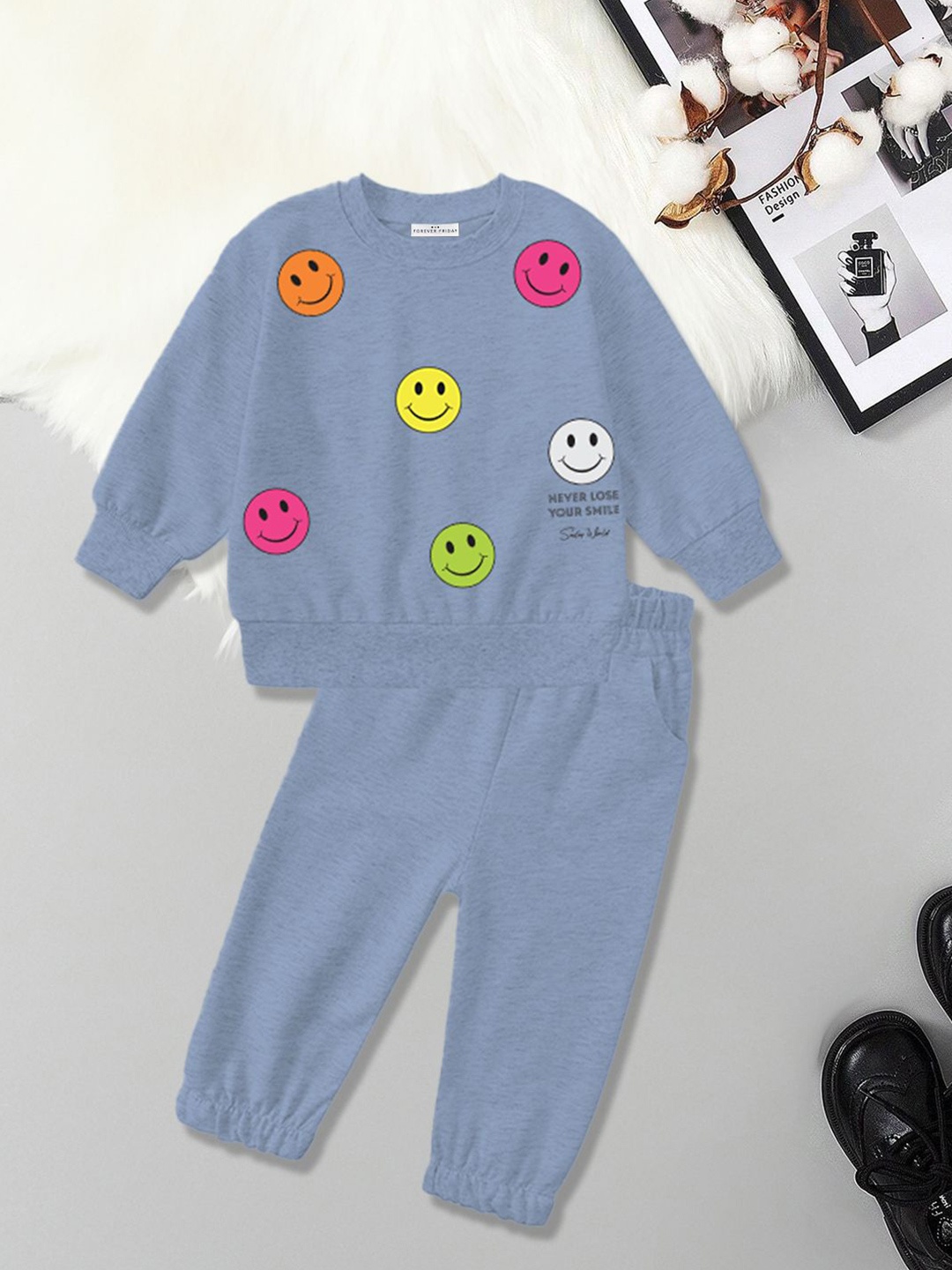 

FOREVER FRIDAY Girls Pyjamas, Blue