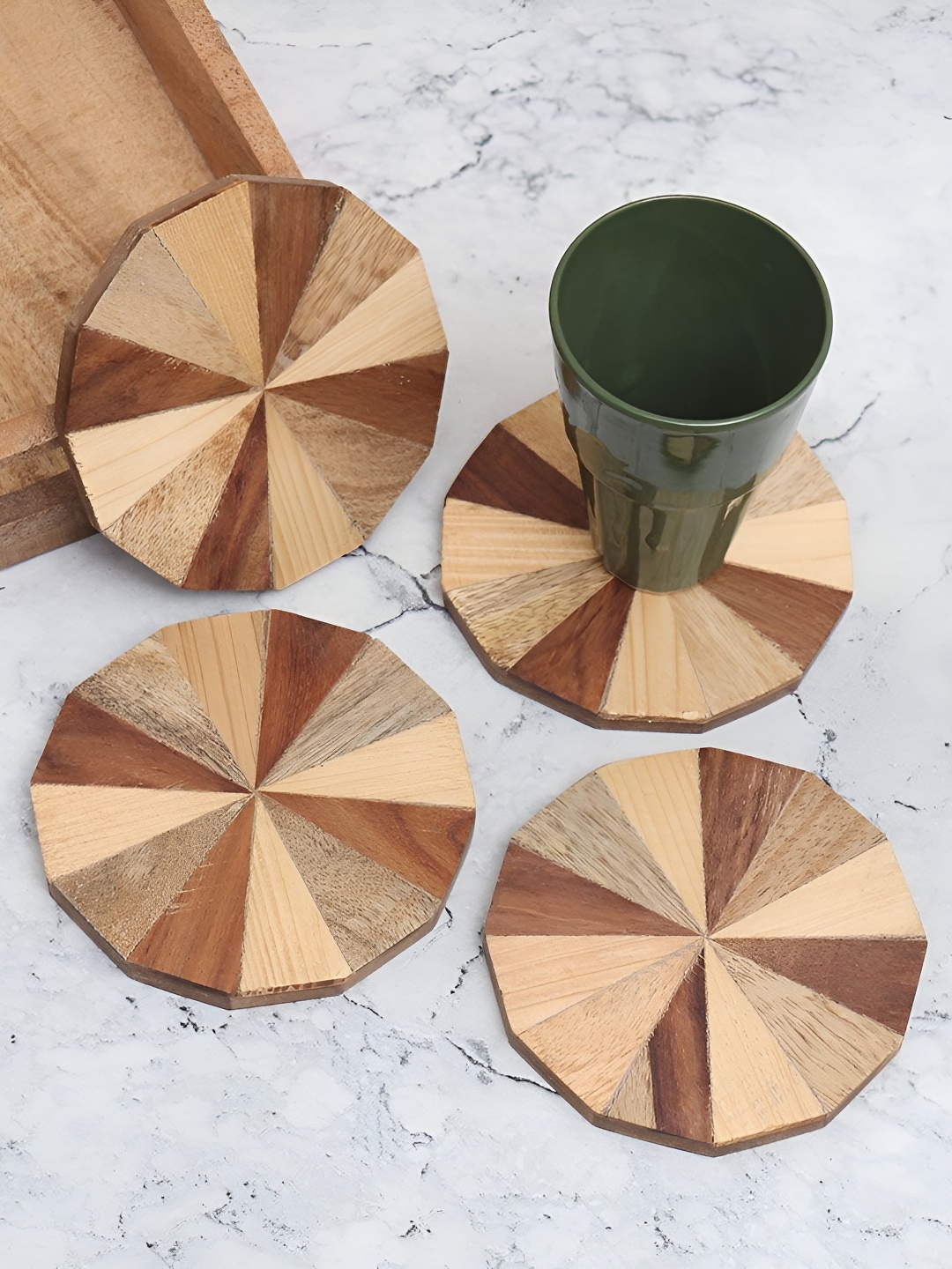 

Indianshelf Brown And Beige 4 Pieces Wood Round Coasters