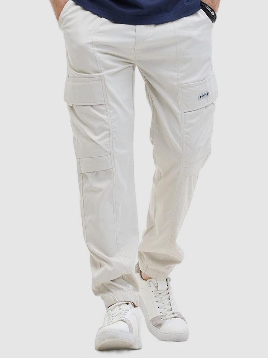 

Snitch Men Smart Slim Fit Cargos Trousers, Cream