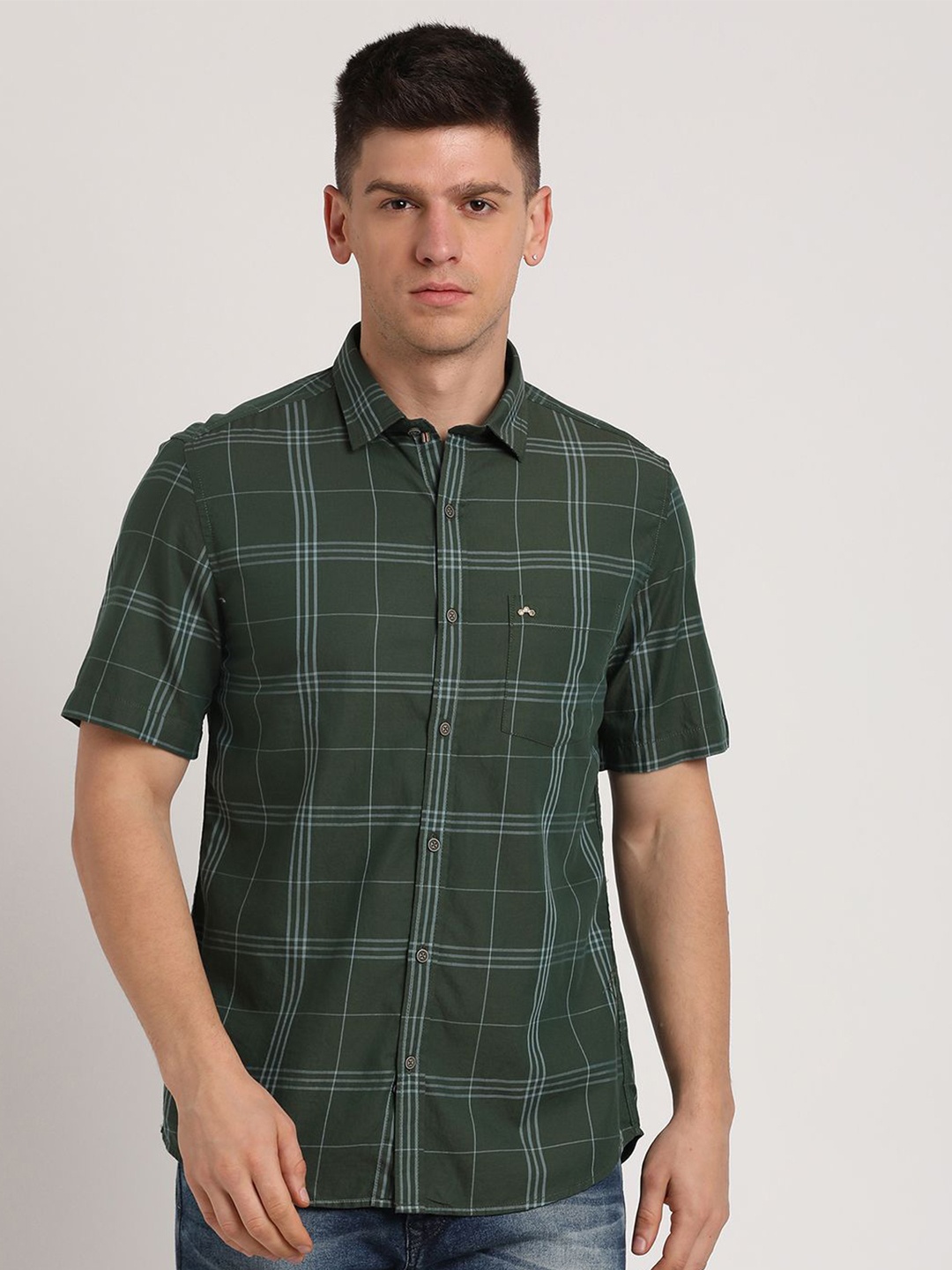 

Turtle Men Relaxed Fit Spread Collar Tartan Checked Cotton Casual Shirt, Green