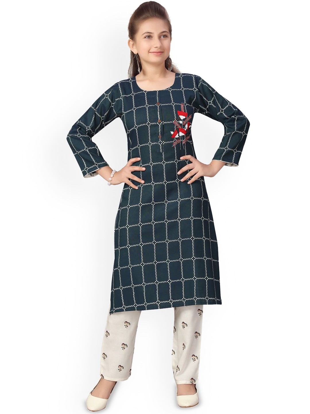 

Sangria Girls Green Ethnic Motifs Printed Pure Cotton Straight Kurta And Trousers