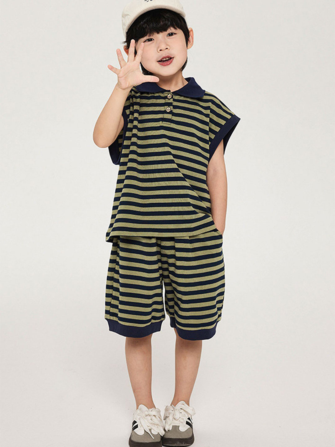 

LULU & SKY Boys Striped Pure Cotton T-Shirt With Shorts, Green