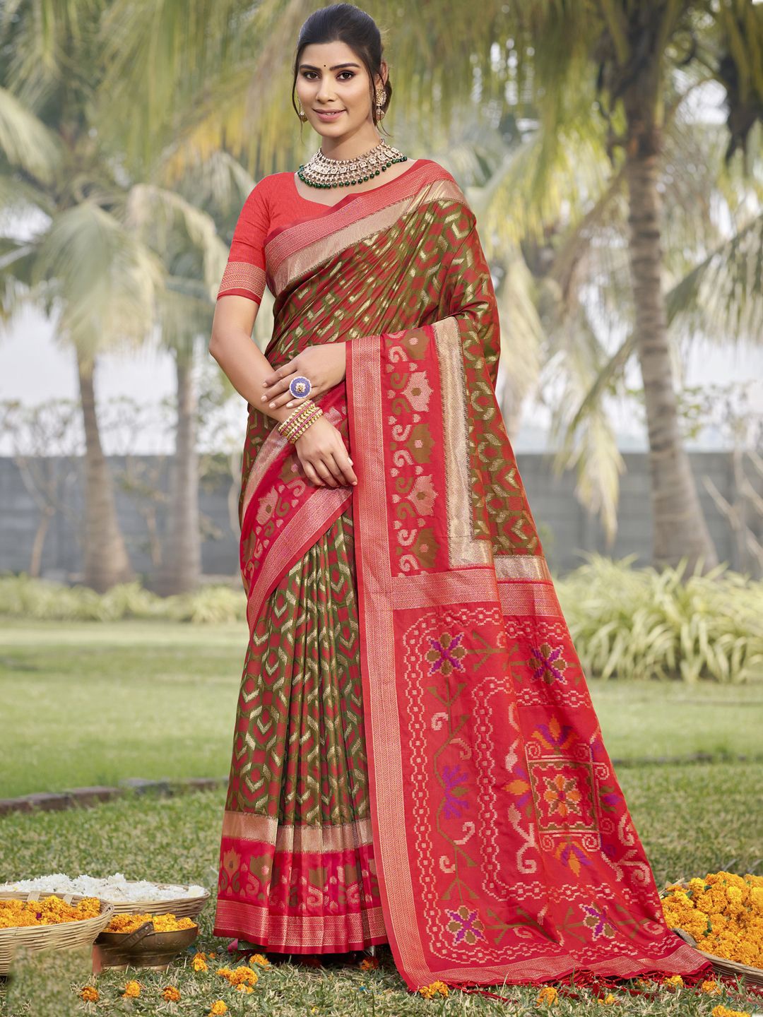 

SANGAM PRINTS Printed Zari Tussar Saree, Pink