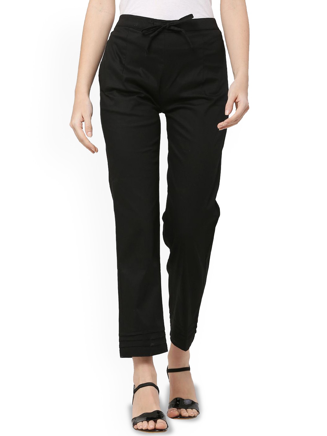 

Sellingsea Women Pleated Regular Fit Mid-Rise Trousers, Black