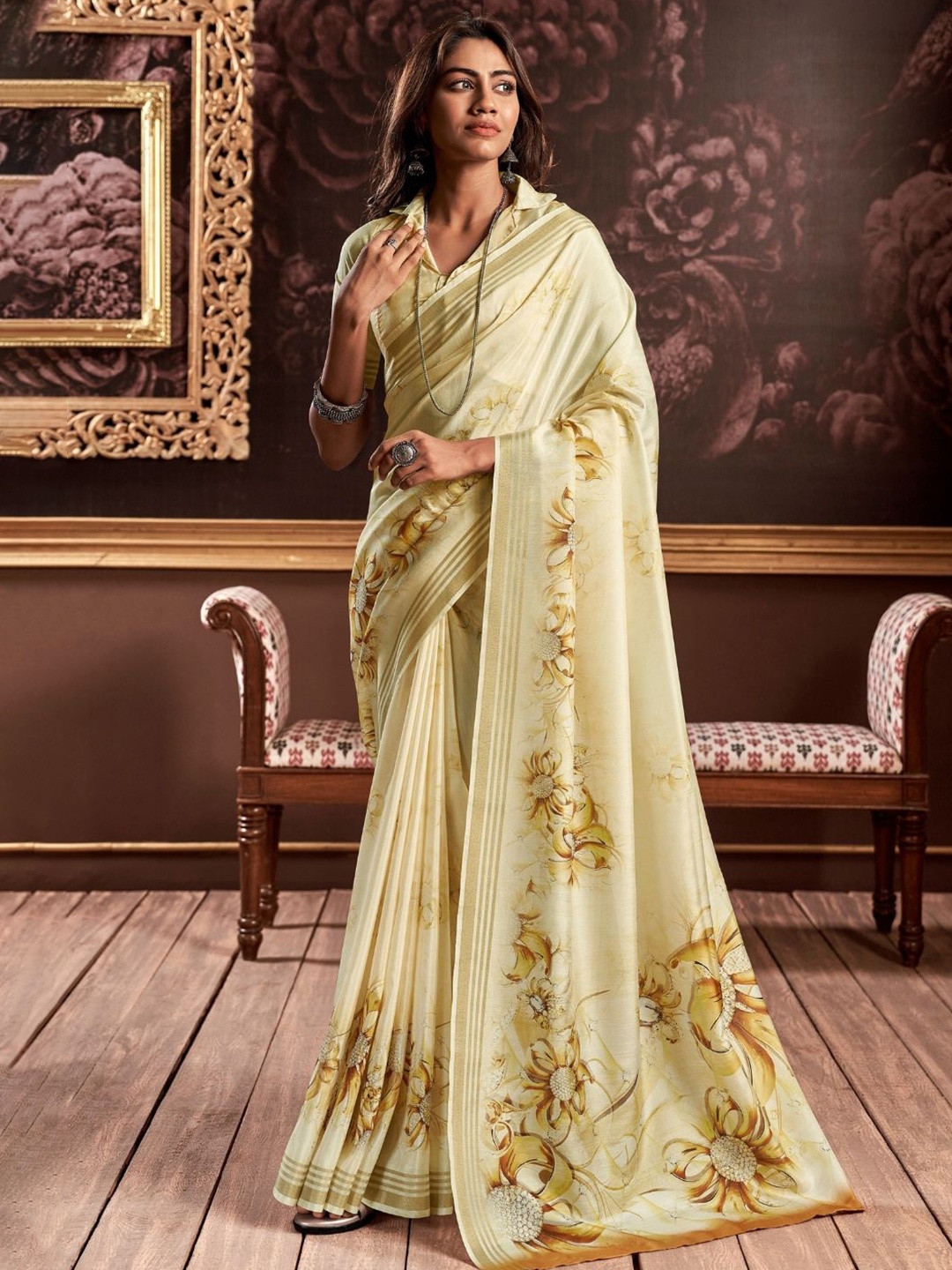 

DEVATITHI Floral Satin Saree, Yellow