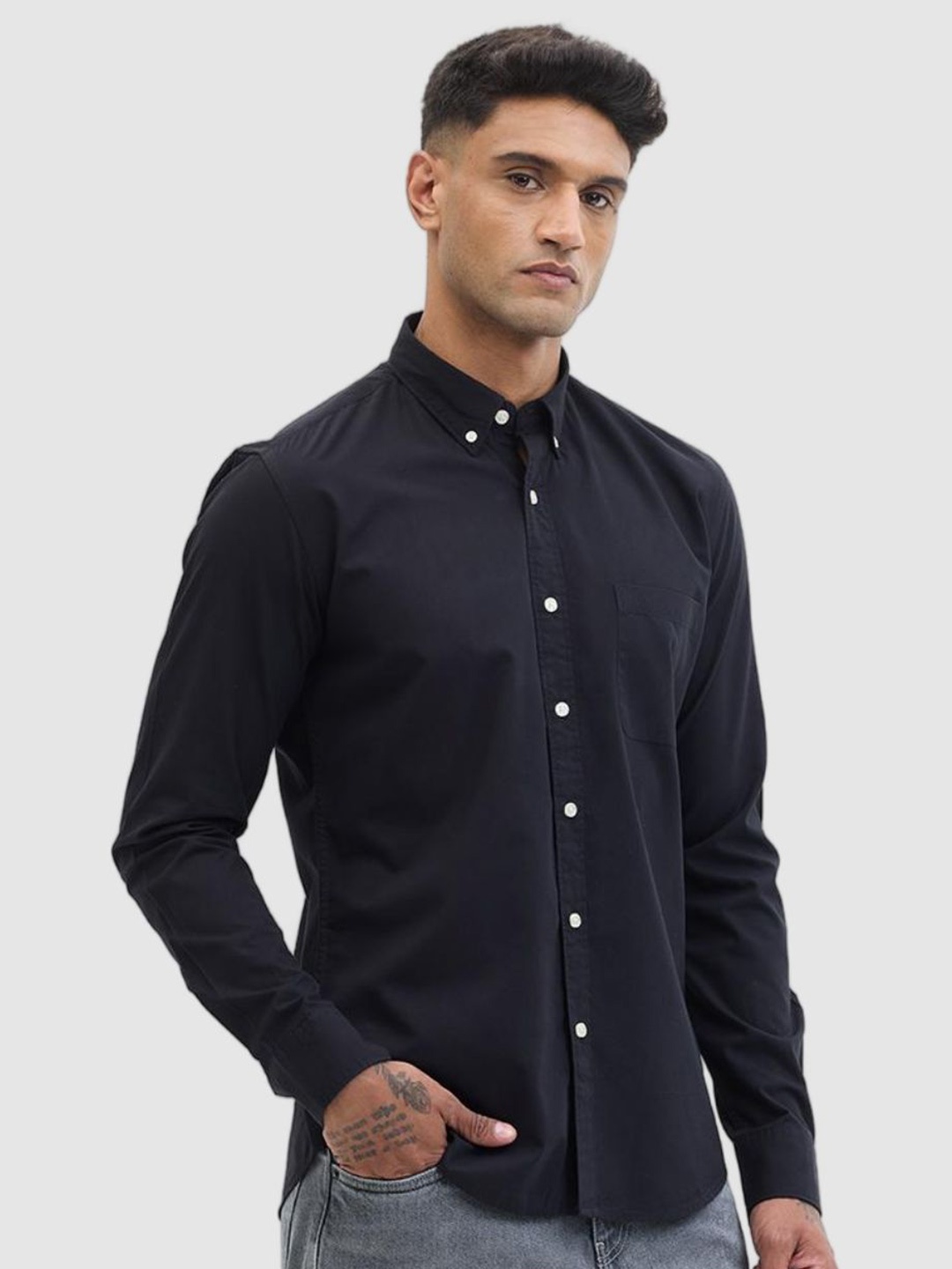 

Snitch Men Smart Fit Button-Down Collar Solid Cotton Casual Shirt, Black