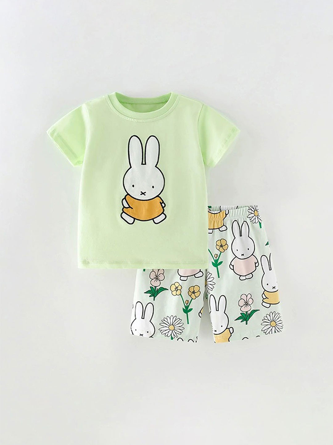 

LULU & SKY Girls Printed Pure Cotton T-Shirt With Shorts, Green