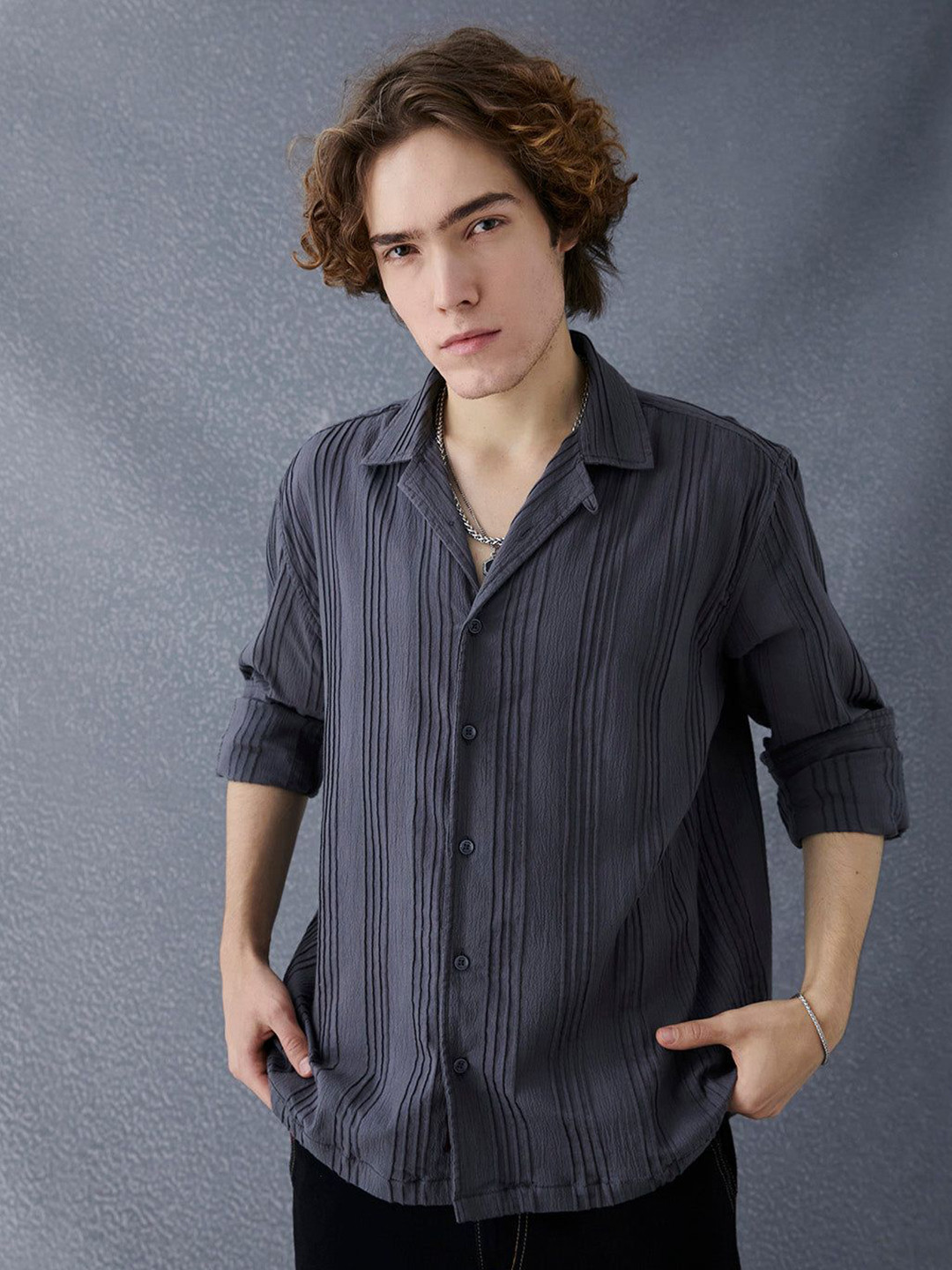

Voltedge Men Premium Relaxed Fit Pleat Textured Cotton Stretch Casual Shirt, Grey