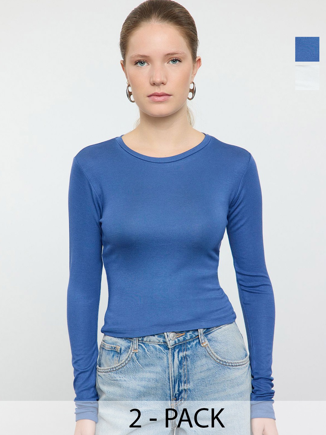 

Trendyol Women Pack of 2 Crop Top, Na