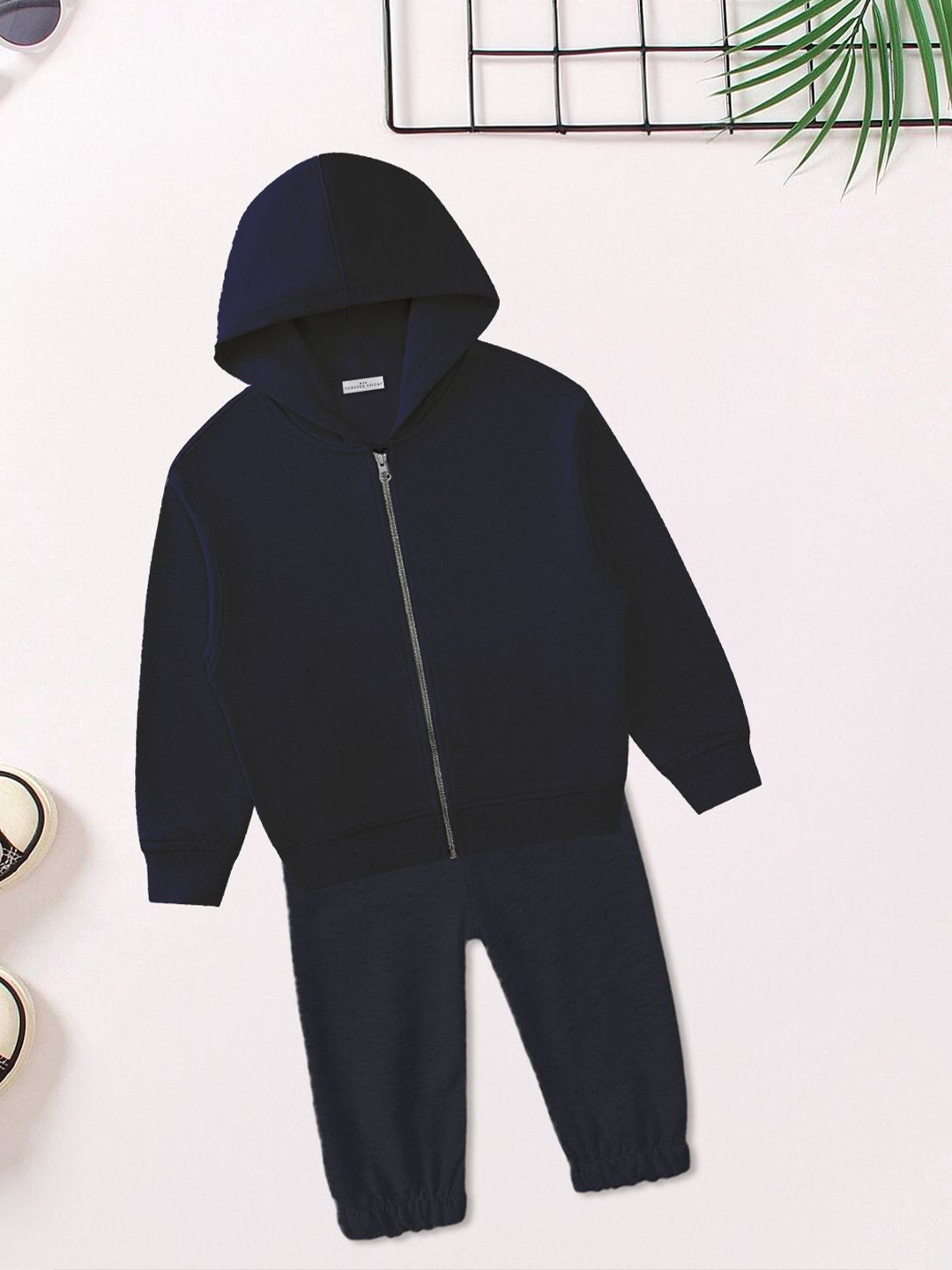 

FOREVER FRIDAY Boys Printed Hooded Pure Cotton Sweatshirt With Joggers, Navy blue