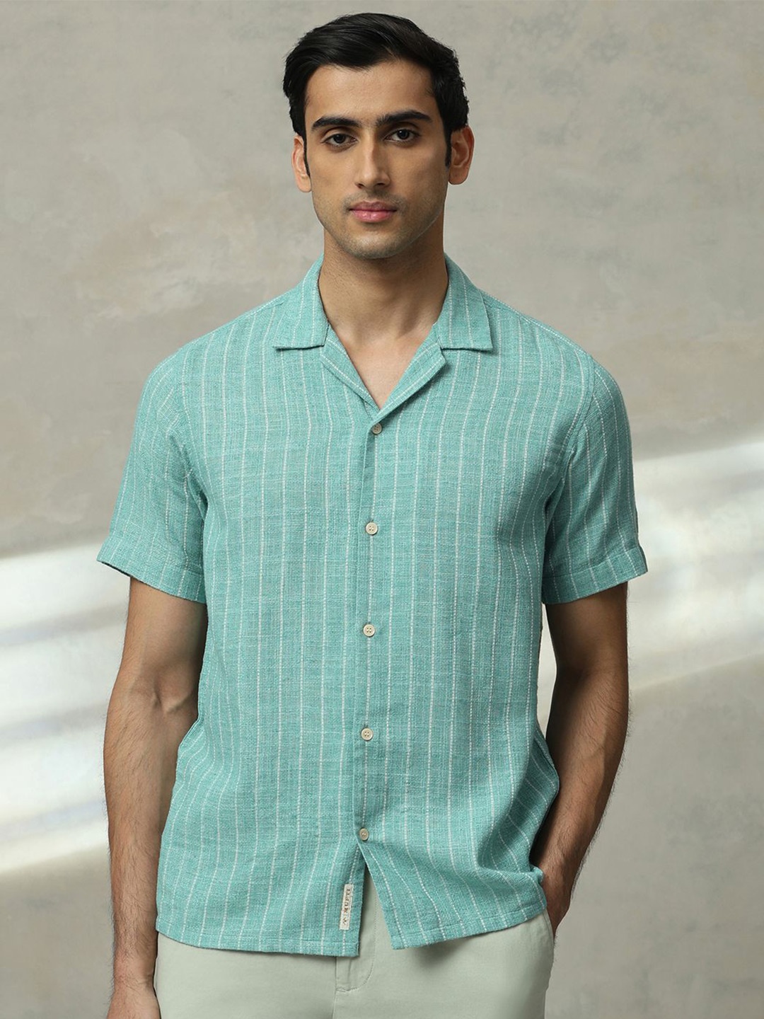 

Mufti Men Cuban Collar Vertical Striped Casual Shirt, Green