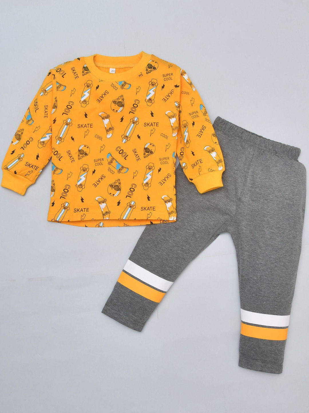 

BAESD Boys Printed Pure Cotton Sweatshirt With Trousers, Yellow