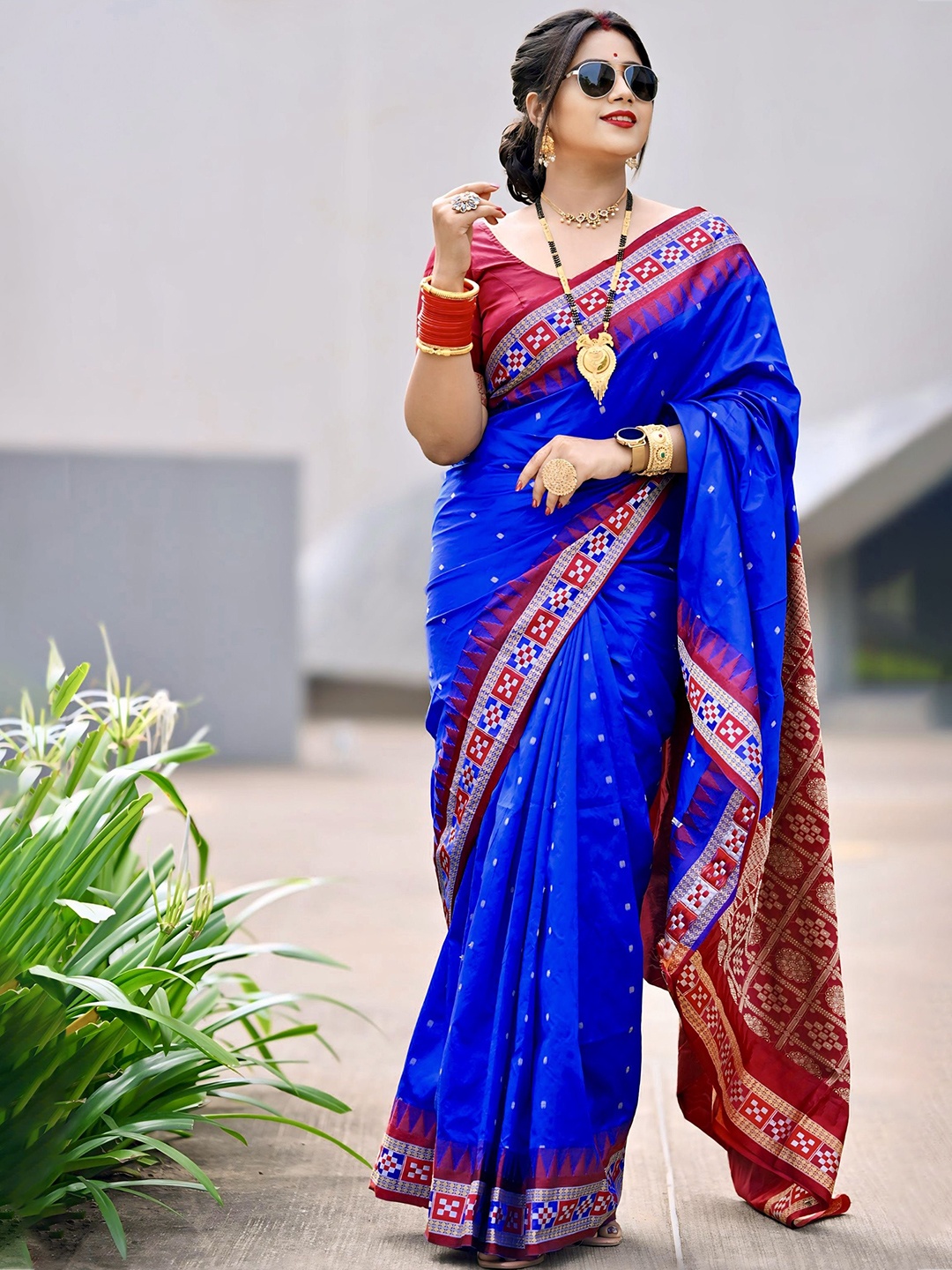

pasapalli Art Silk Sambalpuri Saree, Blue