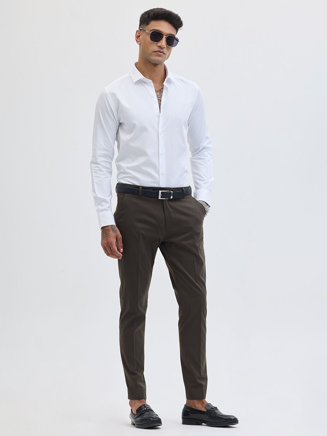 

Snitch Men Classic Slim Fit Spread Collar Solid Cotton Formal Shirt, White