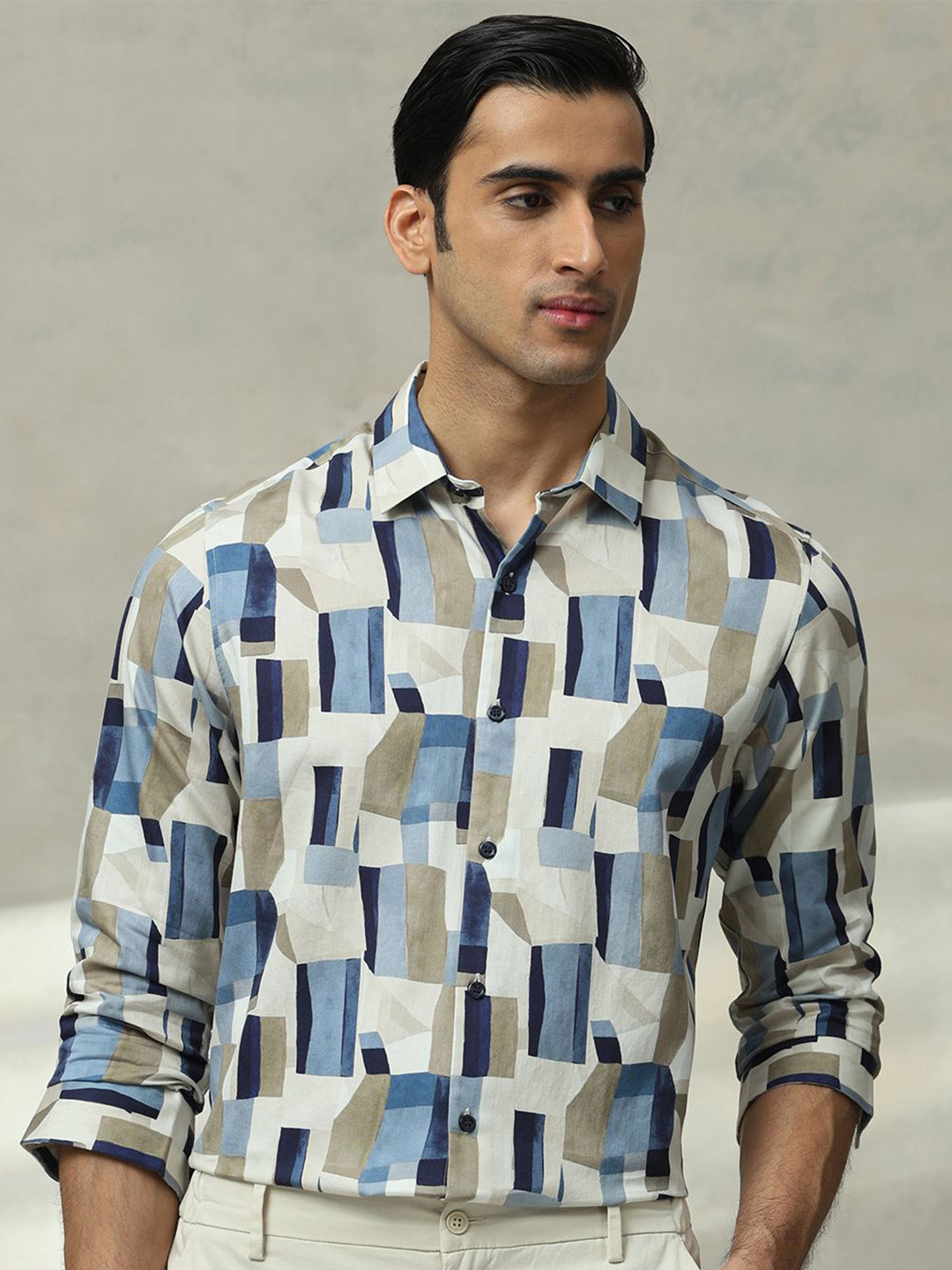 

Mufti Men Slim Fit Spread Collar Geometric Printed Cotton Casual Shirt, Beige