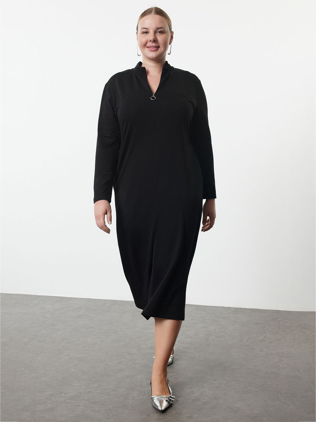 

Trendyol Women Mock Neck A-Line Midi Dress, Black
