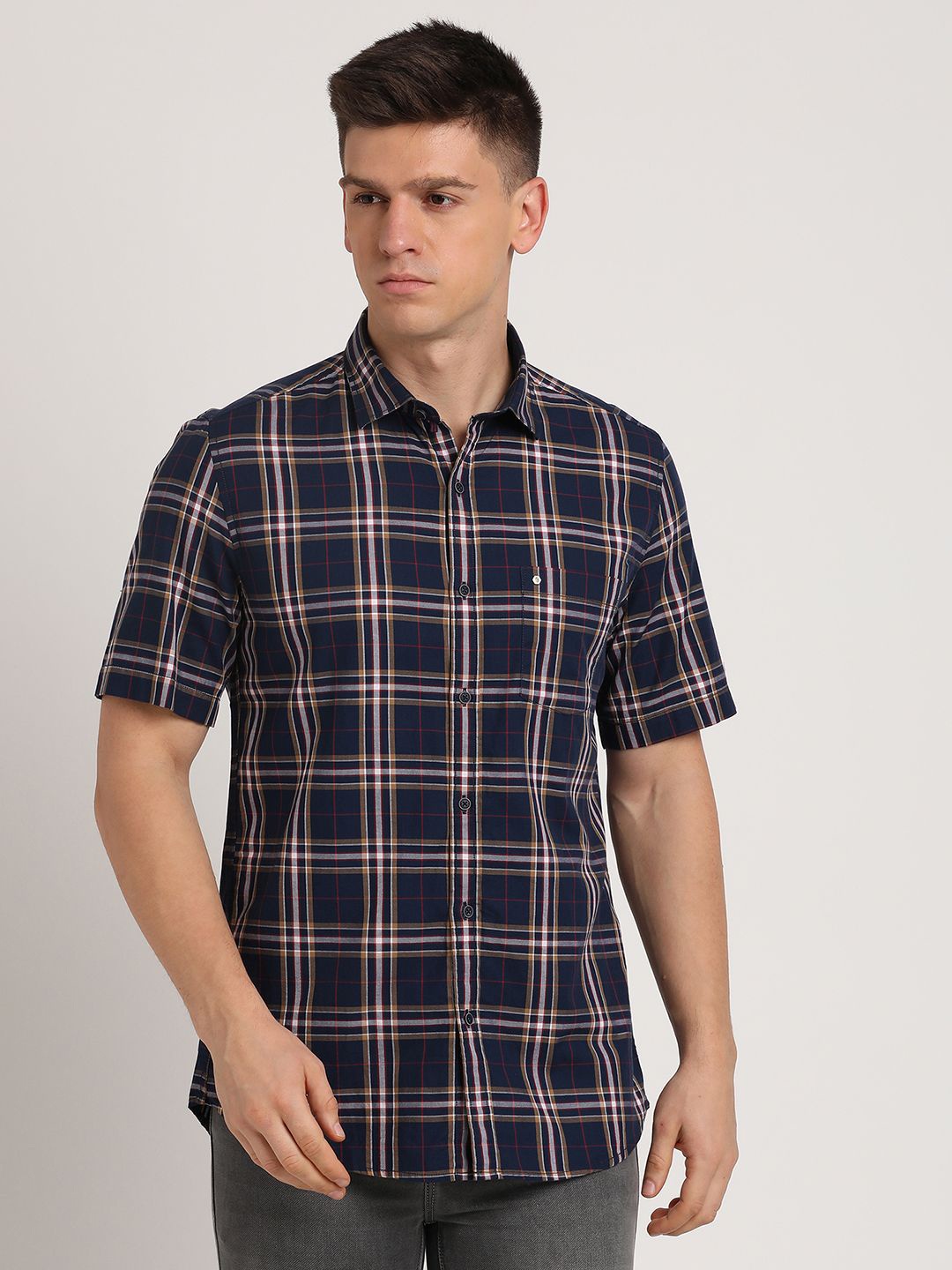 

Turtle Men Relaxed Fit Spread Collar Tartan Checked Cotton Casual Shirt, Navy blue