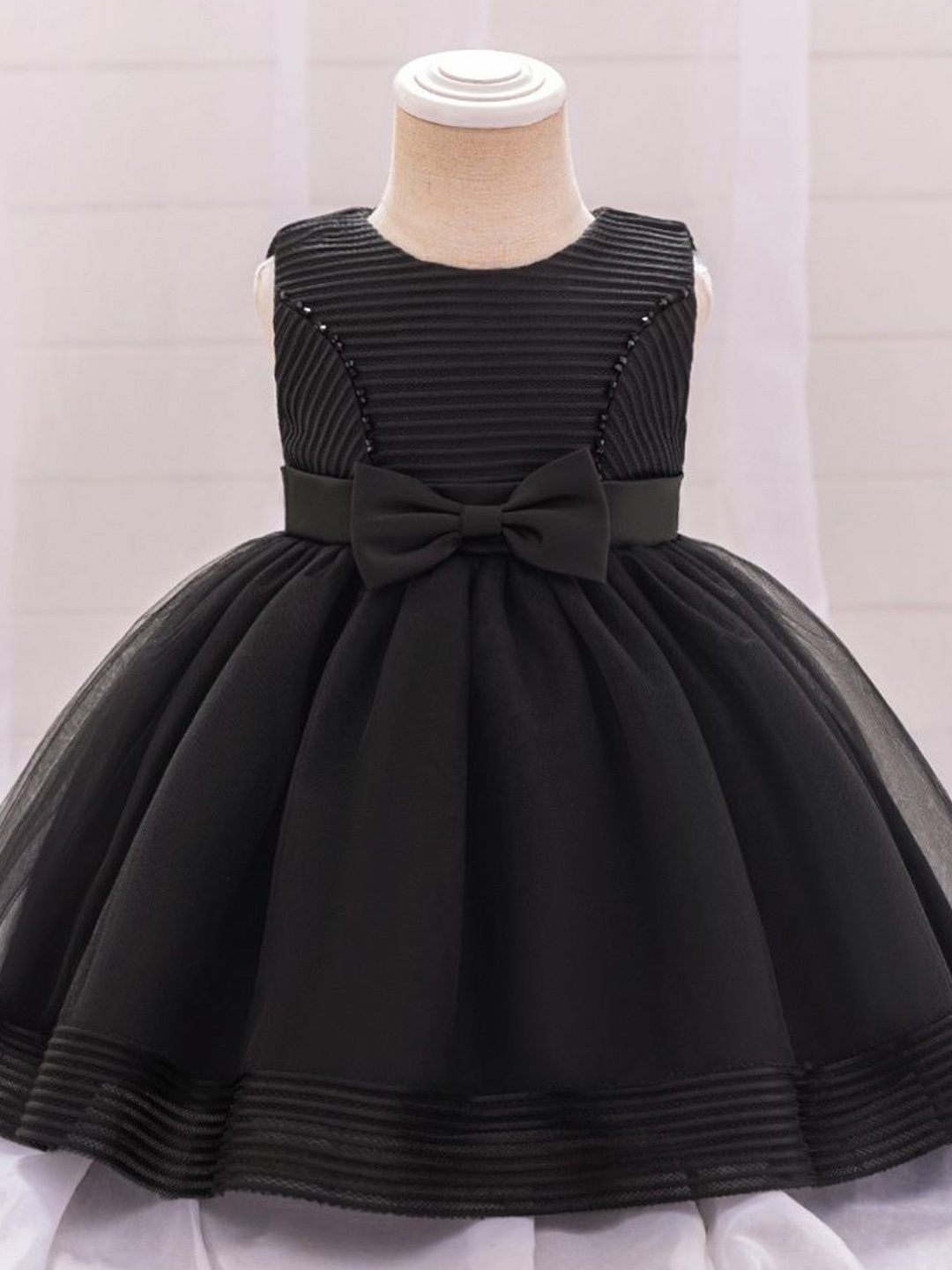 

LULU & SKY Girls Self Design Fit & Flare Dress, Black