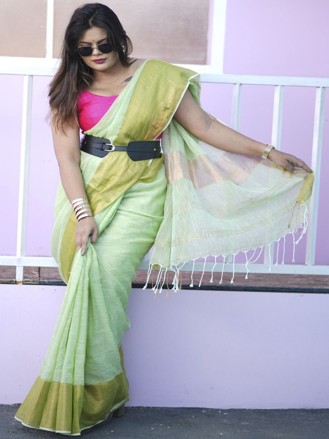 

arunima weaves Zari Pure Cotton Saree, Green