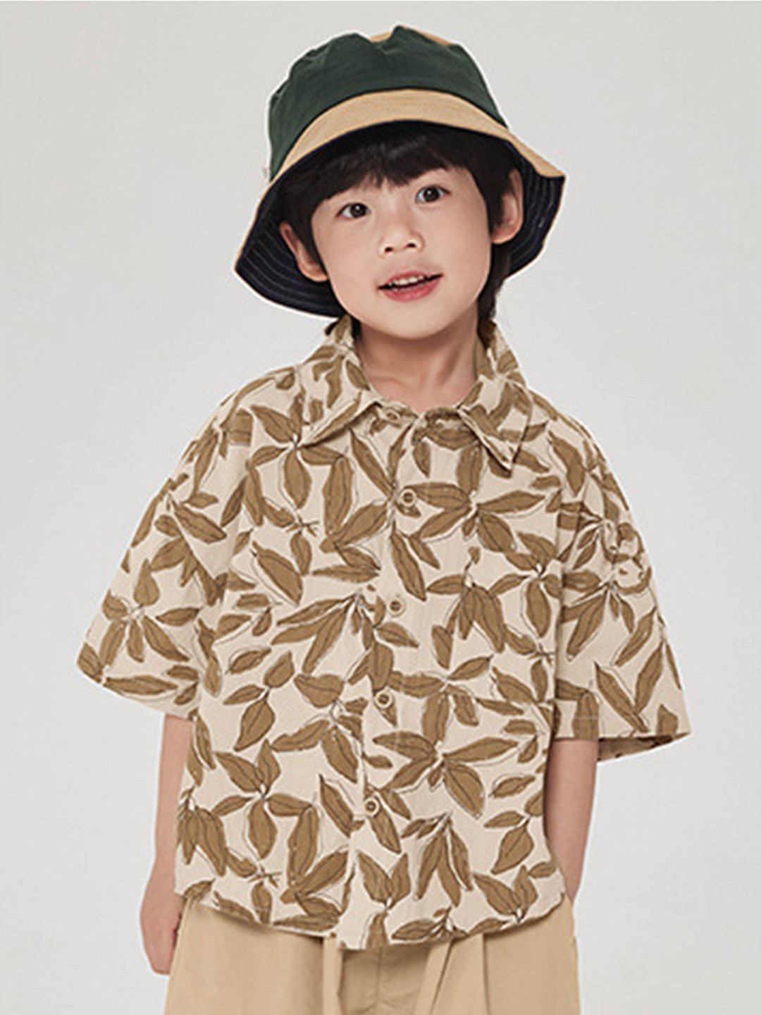 

LULU & SKY Boys Oversized Fit Spread Collar Floral Printed Organic Cotton Casual Shirt, Brown