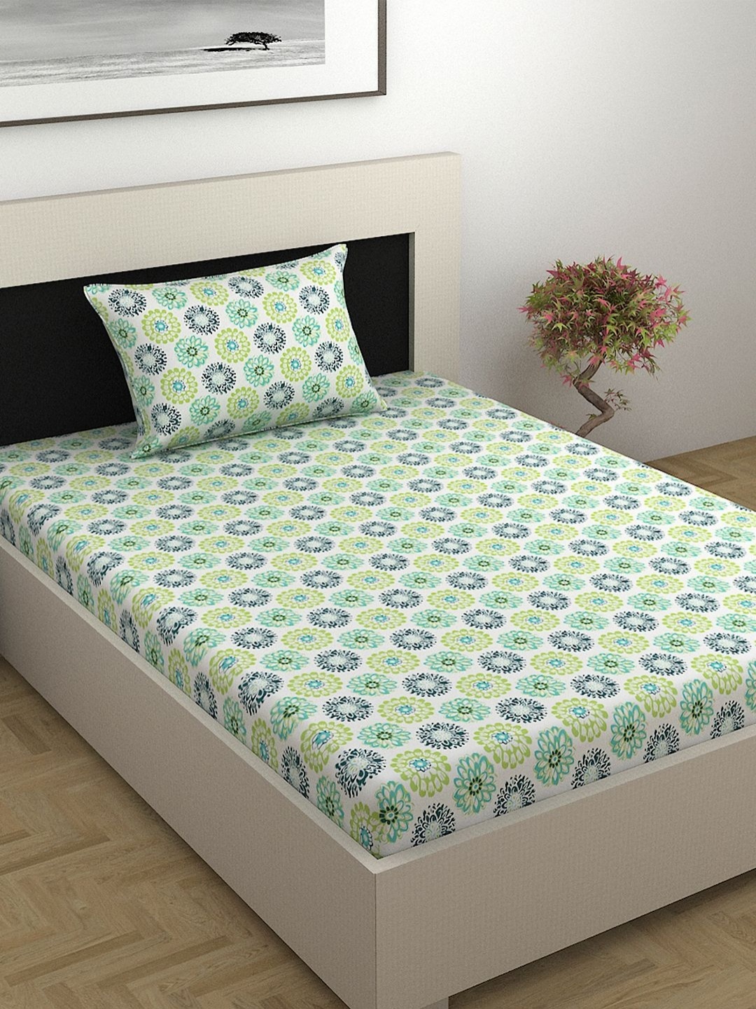 

Divine Casa Prisam Green & White Floral 144 TC Single Bedsheet Set 2.23 m x 2.23 m
