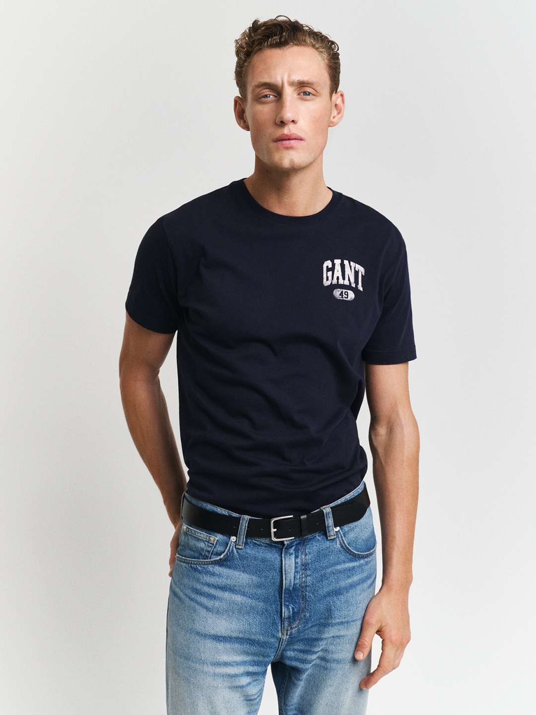 

GANT Men Raw Edge T-shirt, Blue