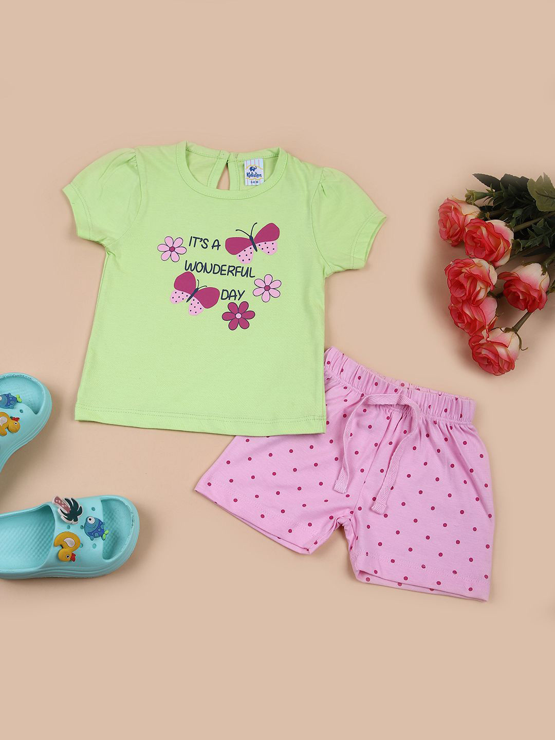 

V-Mart Girls Printed Pure Cotton Top With Shorts, Green