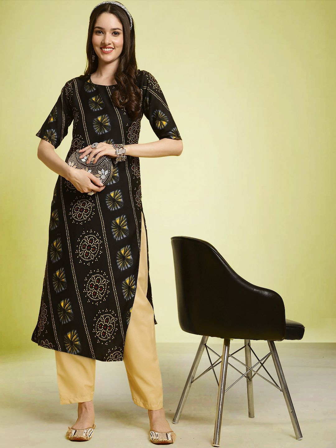 

Moda Rapido Bandhani Printed Round Neck Straight Kurtas with Trousers, Black