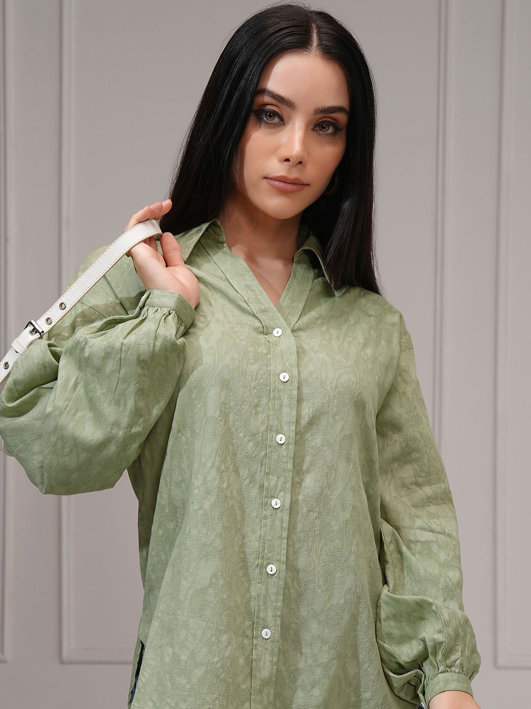 

Tokyo Talkies Women Button Down Full Sleeve Shirt, Green