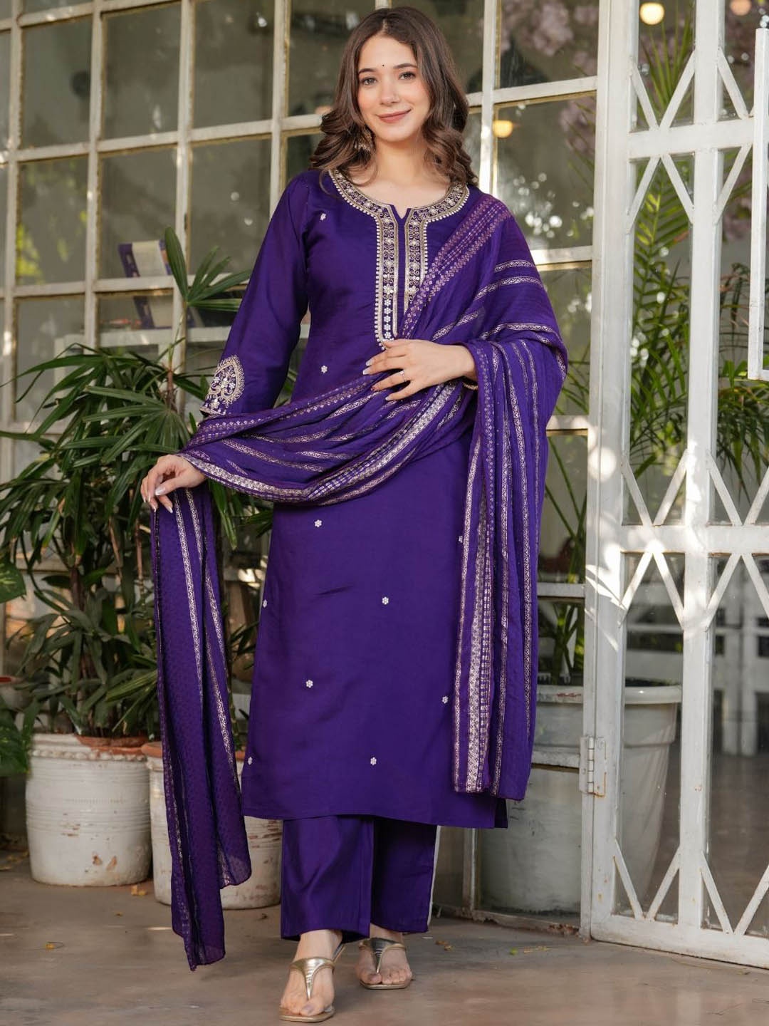 

KALINI Ethnic Motifs Embroidered Straight Notch-Neck Kurta With Trouser & Dupatta, Purple