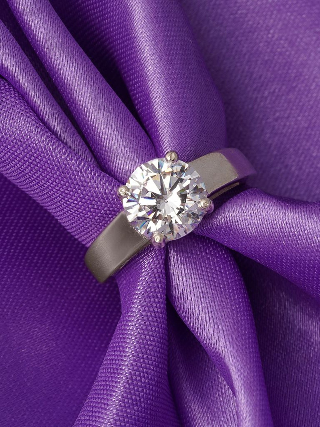 

Zalkari Silver-Plated Cubic Zirconia Glory Finger Ring