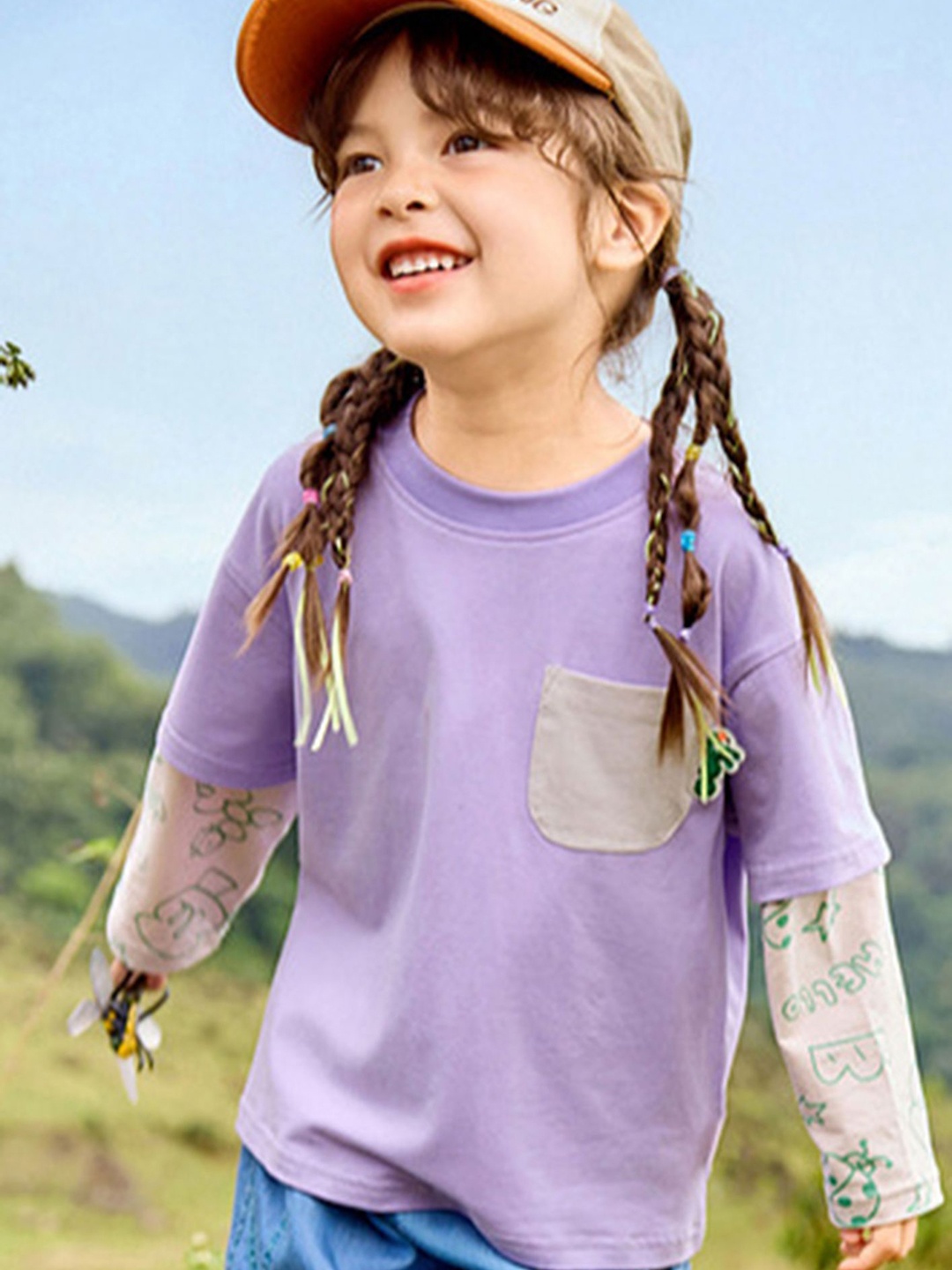 

LULU & SKY Girls Pockets T-shirt, Purple