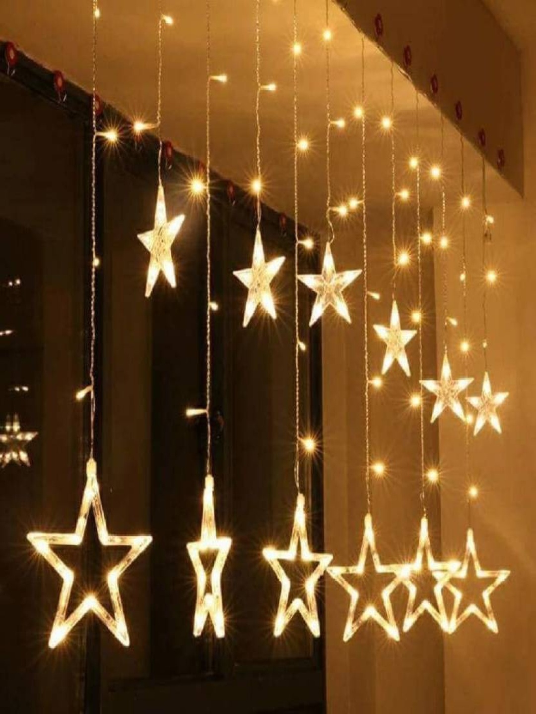 

SPARK WORLD Yellow Star-Shaped LED String Light