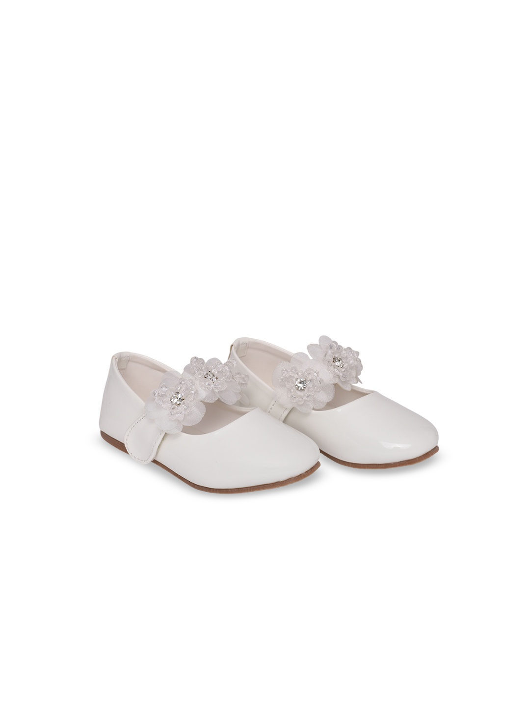 

Minesole Girls PU Flatforms, White